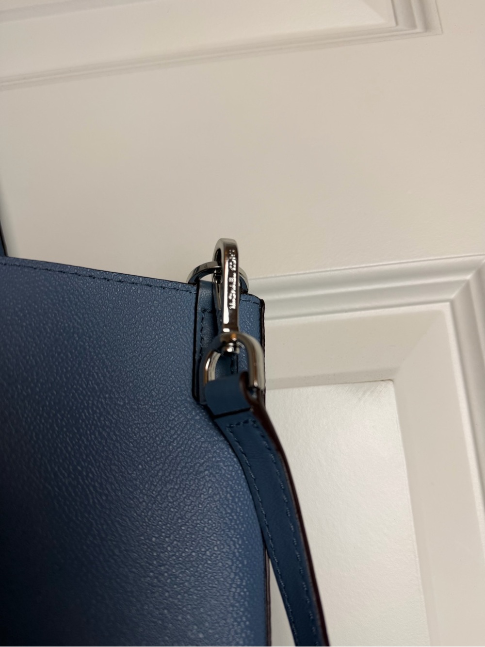 Michael Kors Navy Leather Tote with Removable Crossbody Strap - Picture 8 of 12